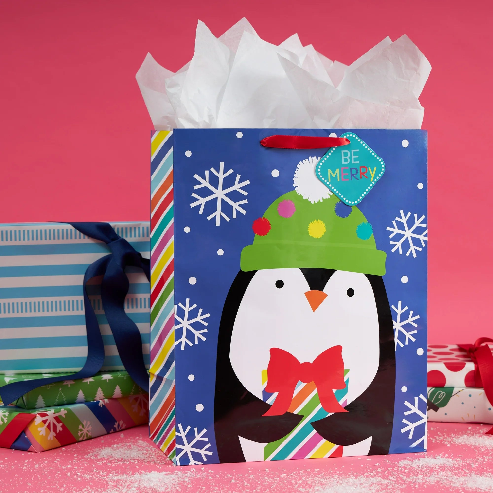 Blue Cheerful Penguin Christmas Gift Bag, 7.5 in x 12.75 in x 16 in, by Holiday Time